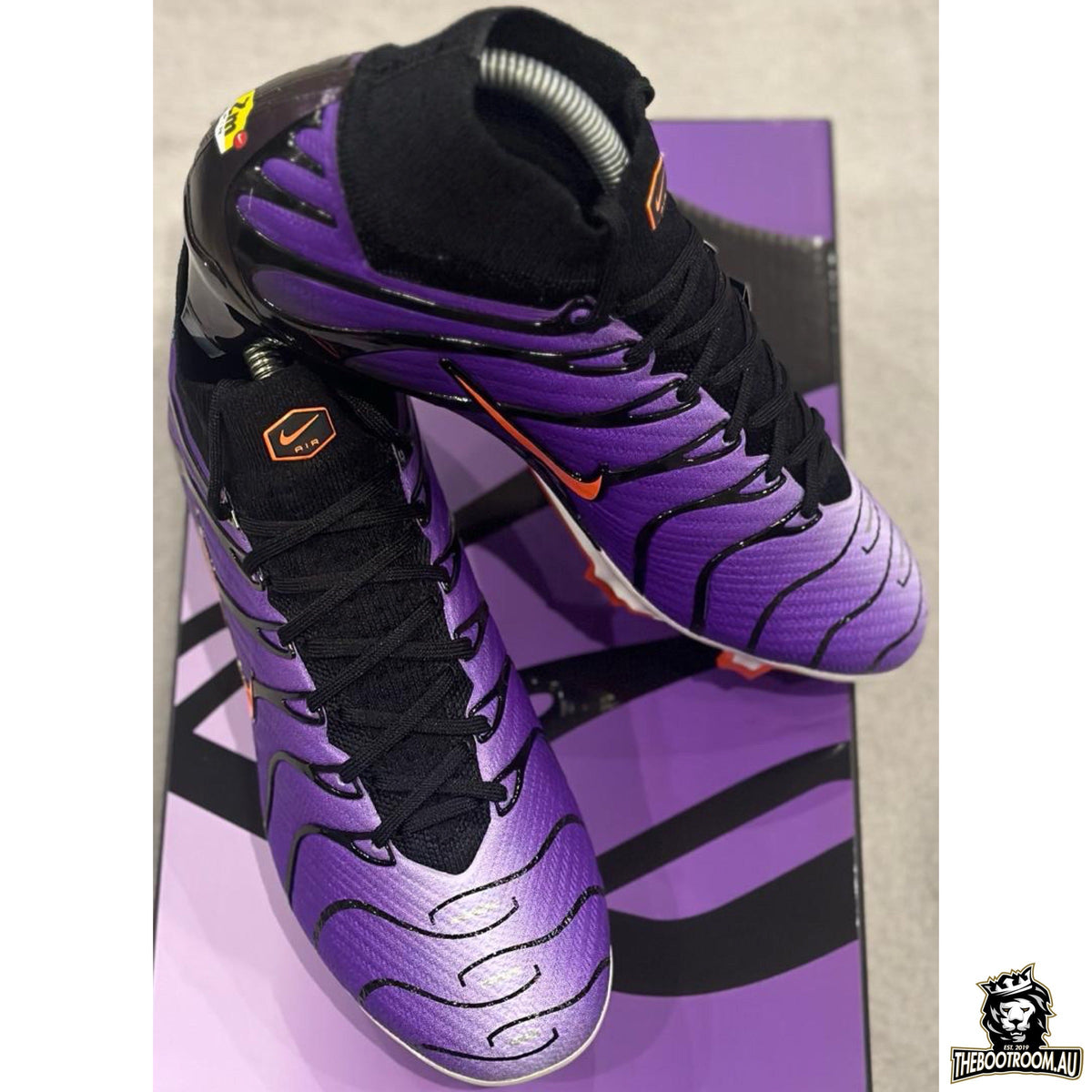 NIKE MERCURIAL SUPERFLY IX x "AIR MAX PLUS (TN)” VOLTAGE PURPLE