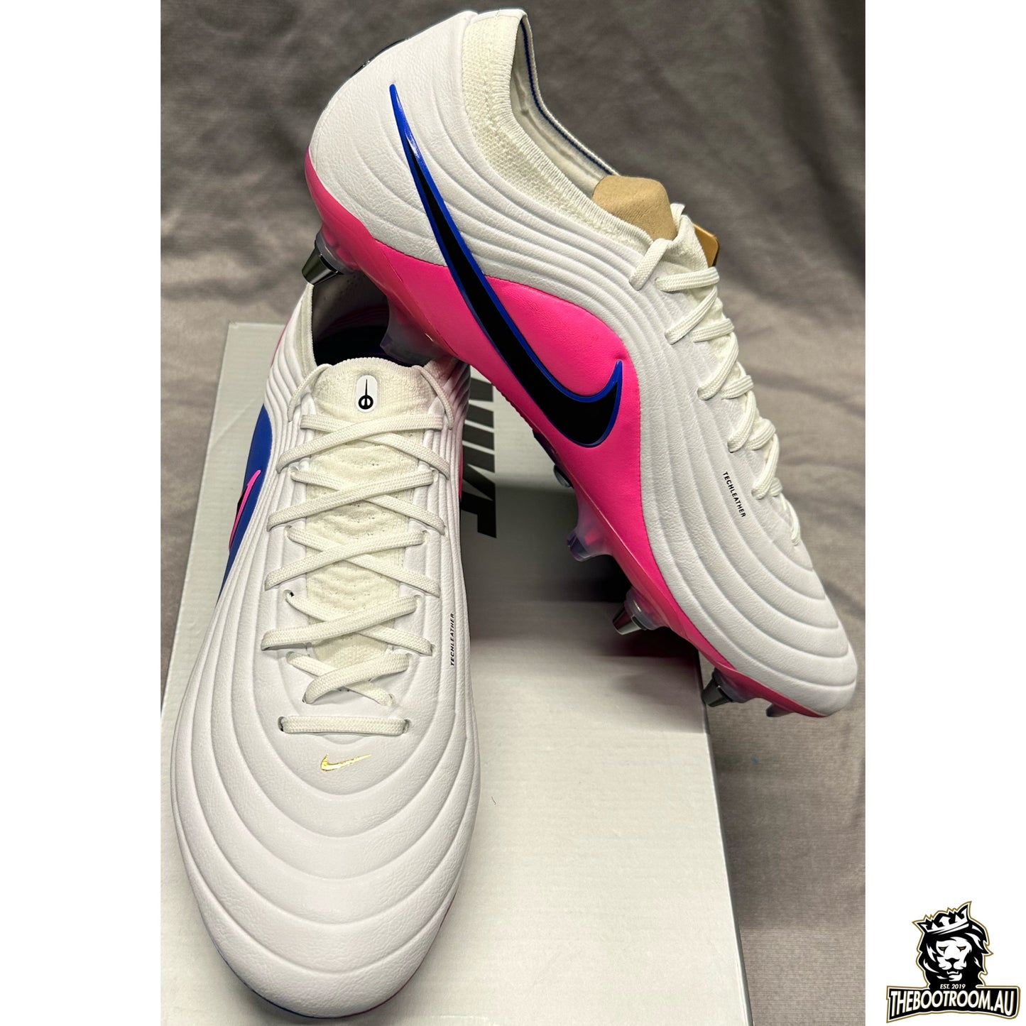 NIKE TIEMPO LEGEND MAESTRO SG-PRO “ATTACK”