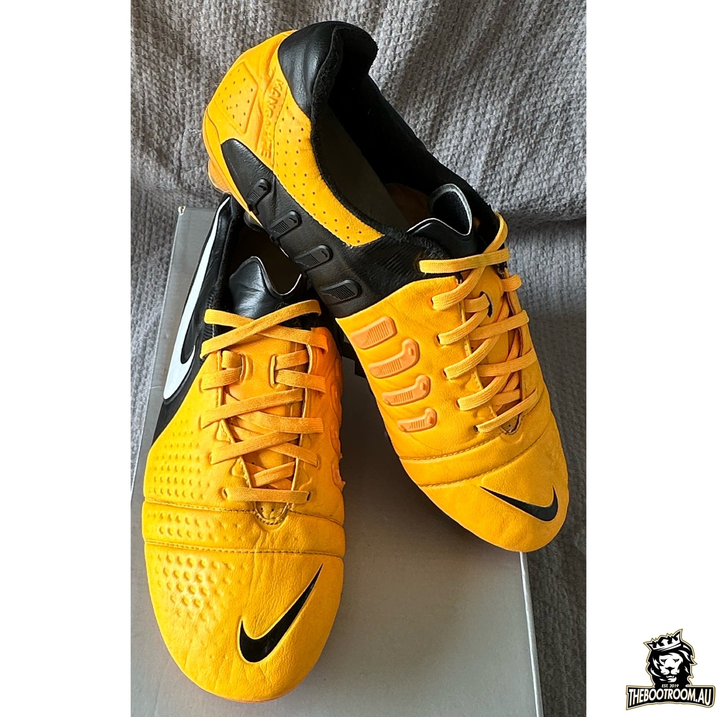 NIKE CTR360 MAESTRI III SG-PRO