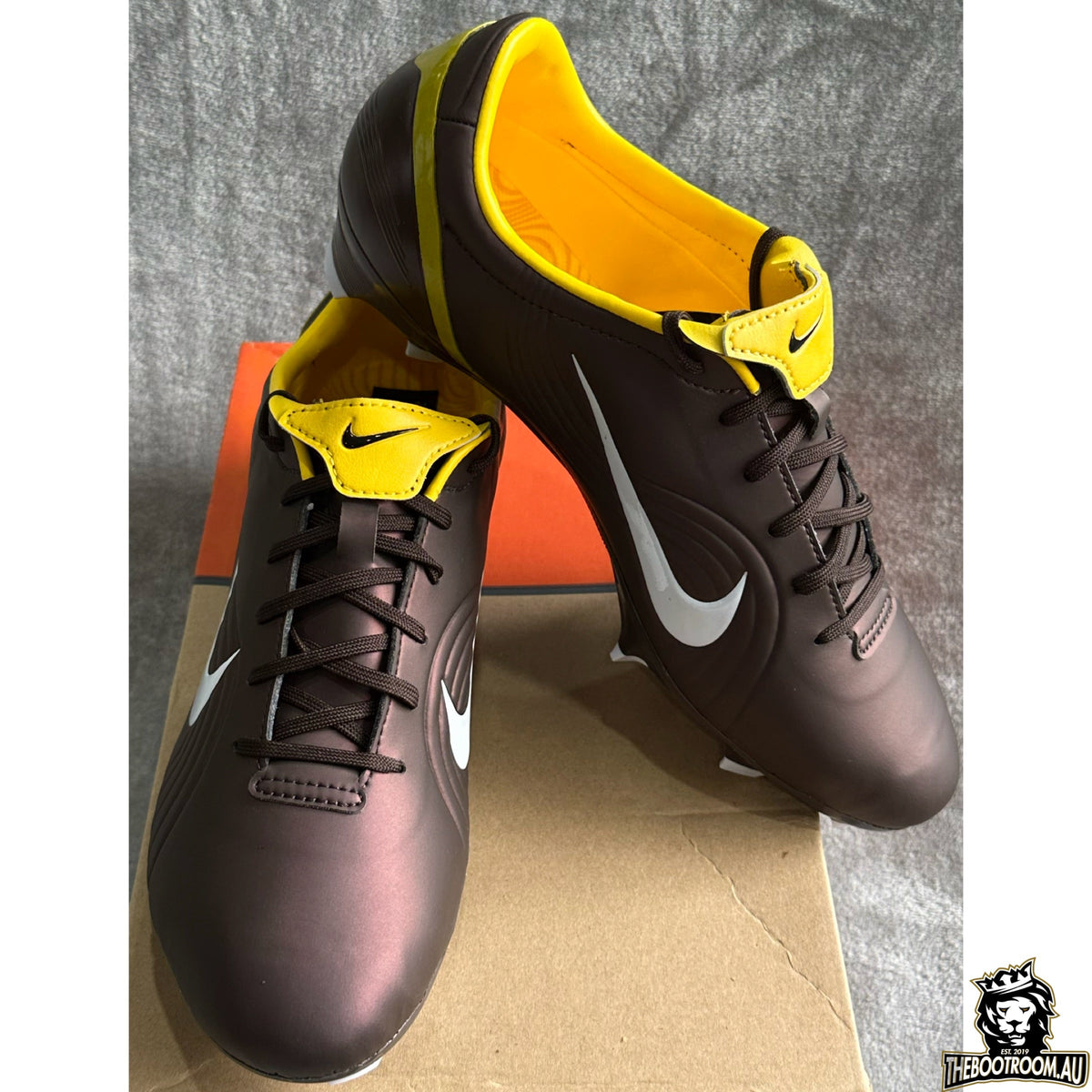 NIKE MERCURIAL VAPOR I RGN "DARK CINDER” CR7