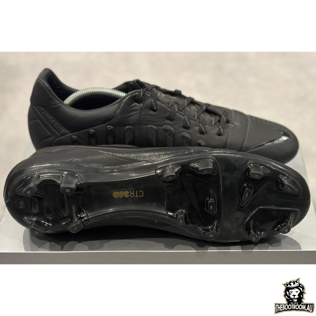 nike hypervenom firm ground