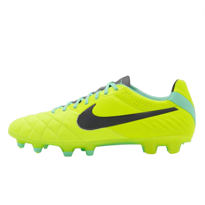 NIKE TIEMPO LEGEND IV