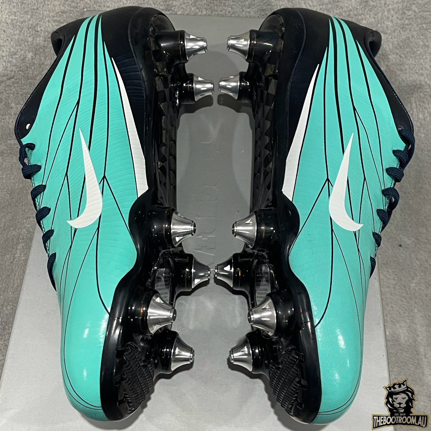 NIKE MERCURIAL VAPOR SUPERFLY II SG