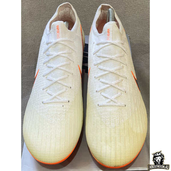 NIKE MERCURIAL VAPOR XII SG-PRO “WC18”