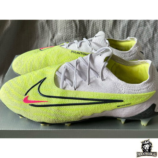 NIKE PHANTOM GX "LUMINOUS"