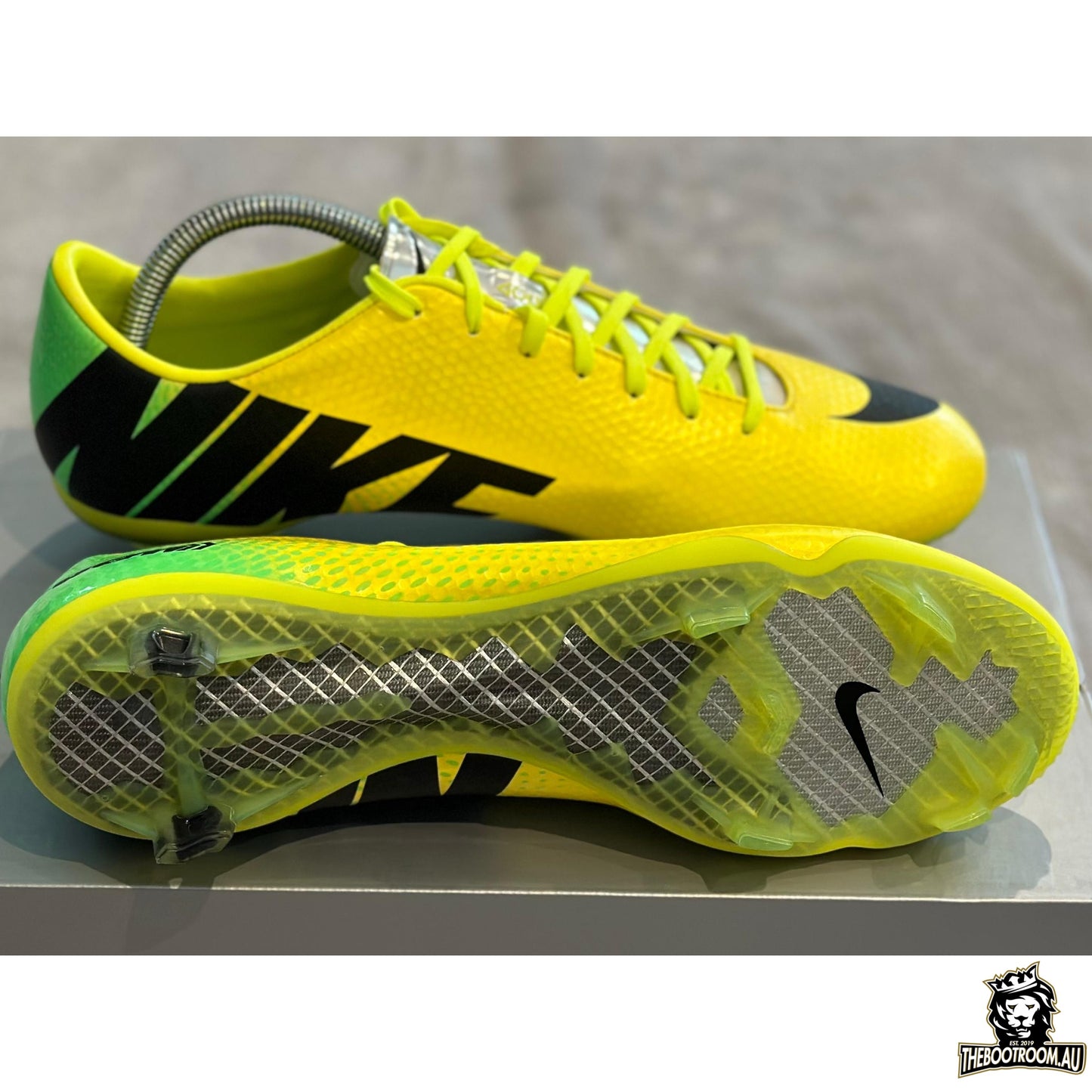 NIKE MERCURIAL VAPOR IX "FAST FORWARD" 06'