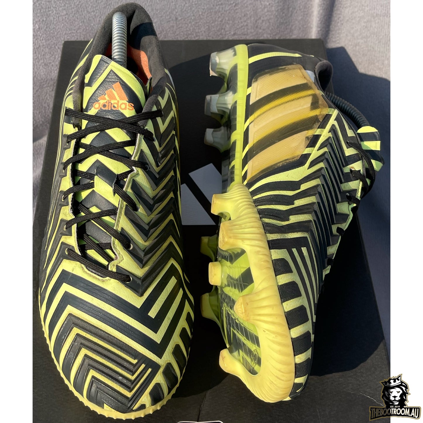 ADIDAS PREDATOR INSTINCT “LIGHT FLASH”