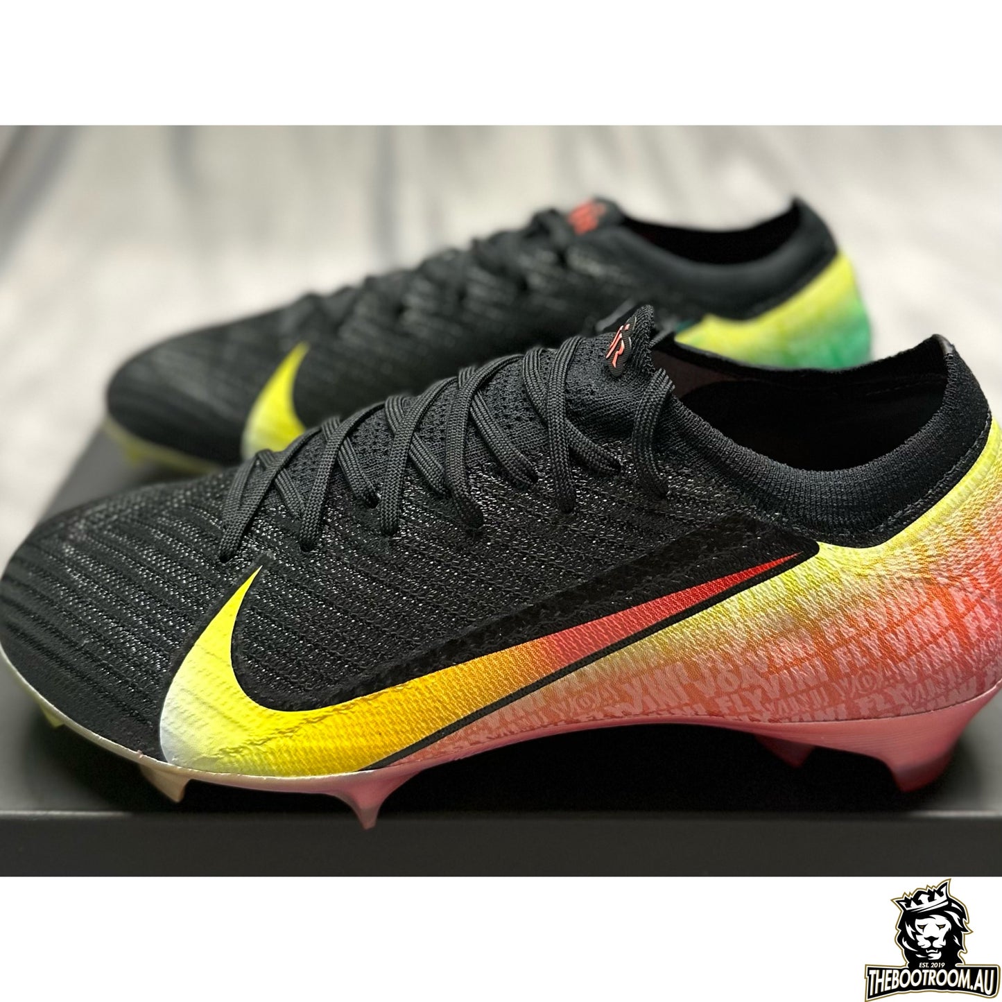 NIKE ZOOM MERCURIAL VAPOR XVI “VINICIUS JR”