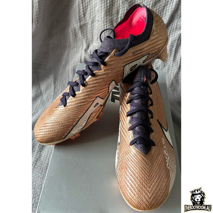 NIKE ZOOM MERCURIAL VAPOR XV “GENERATION” WC22