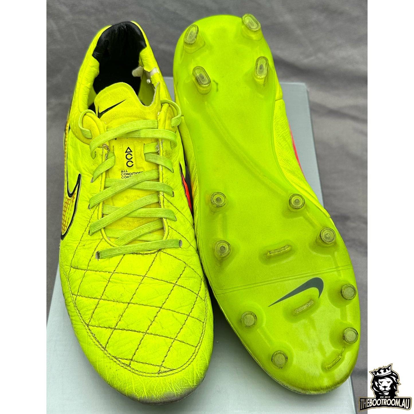 NIKE TIEMPO LEGEND V “WORLD CUP” WC14