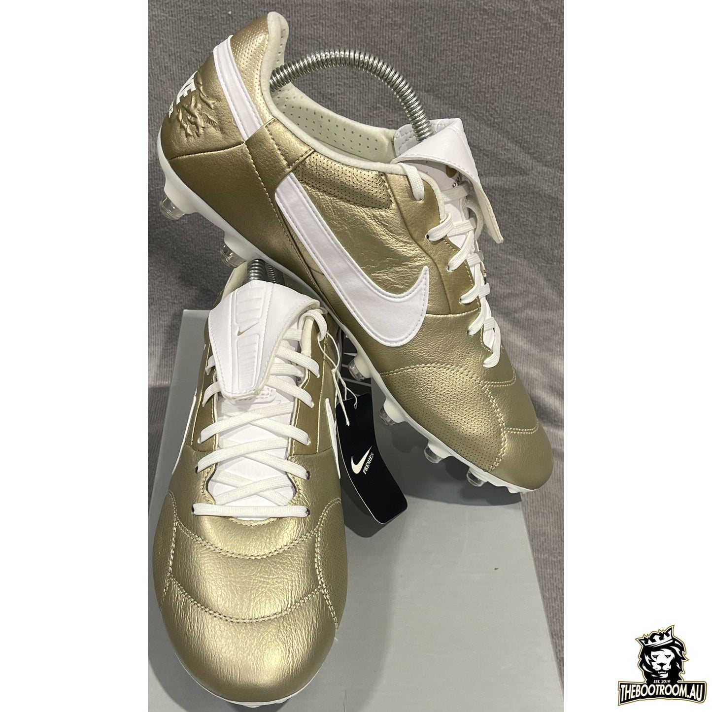 NIKE PREMIER III “GOLD”