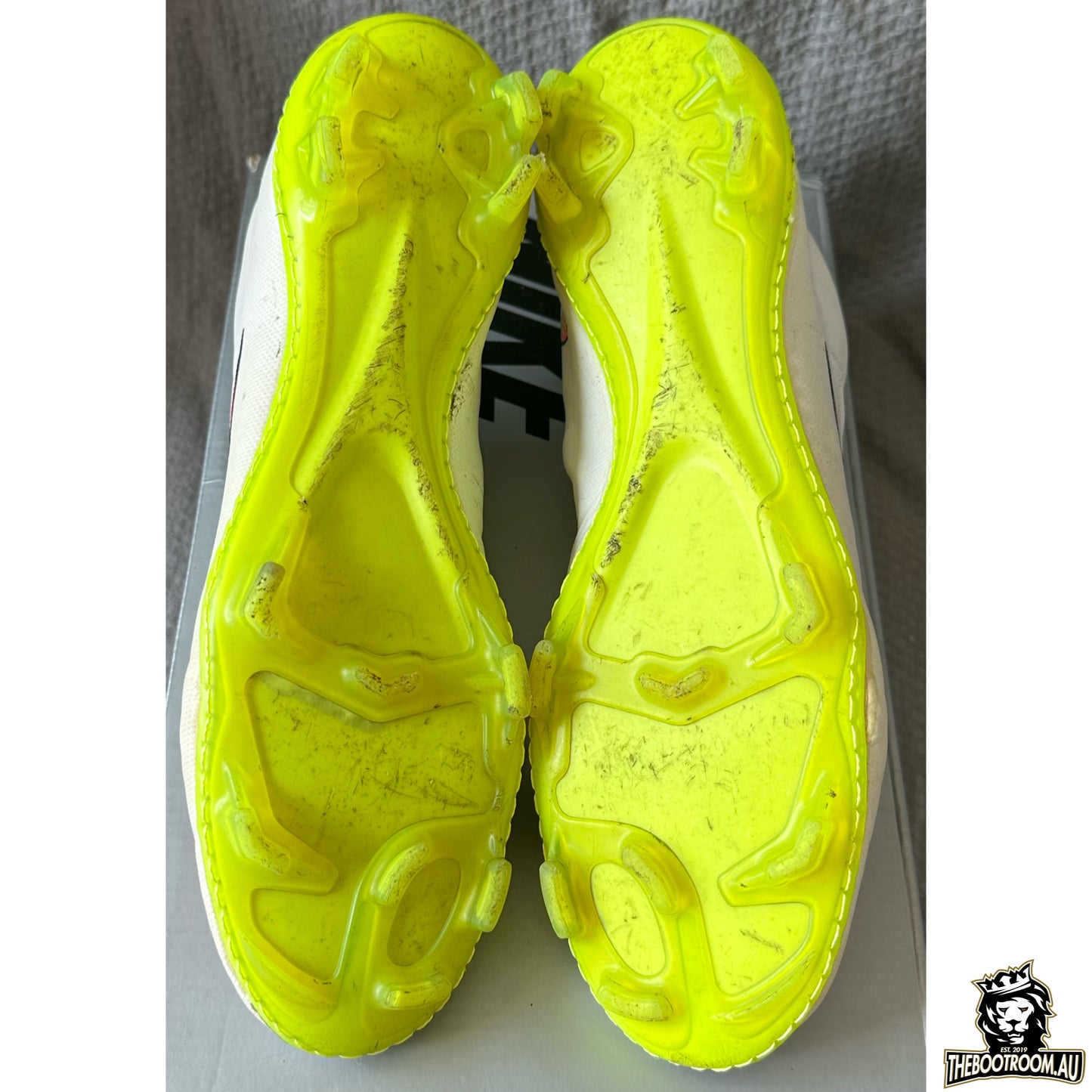 NIKE MERCURIAL VAPOR X “SHINE THROUGH" MISMATCH SIZE