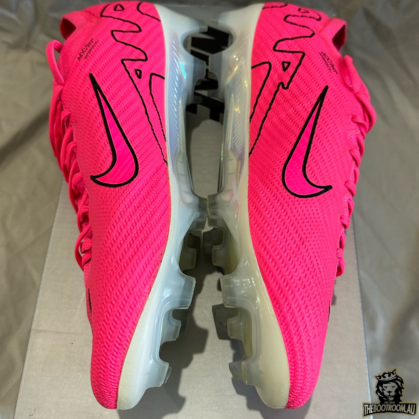 NIKE ID ZOOM MERCURIAL VAPOR XV