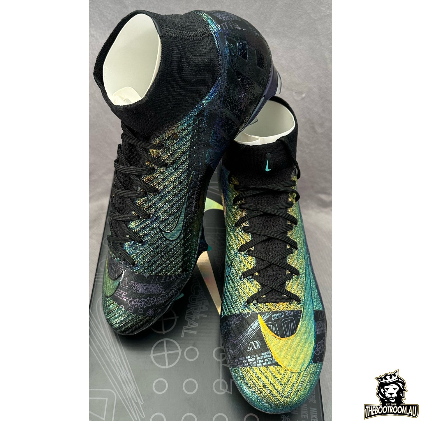 NIKE ZOOM MERCURIAL SUPERFLY X “COSMIC SPEED”