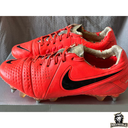 NIKE CTR360 MAESTRI III SG-PRO
