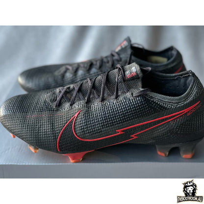 NIKE MERCURIAL VAPOR XIII “BLACK/CHILE RED”