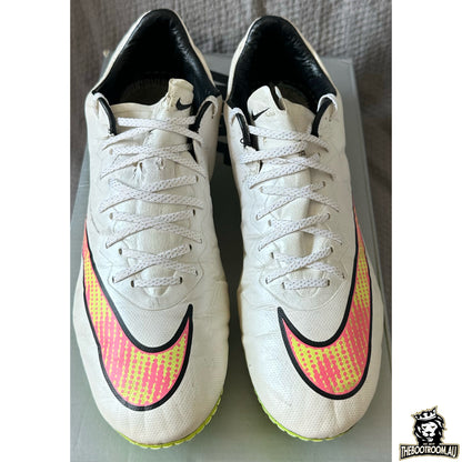 NIKE MERCURIAL VAPOR X “SHINE THROUGH" MISMATCH SIZE