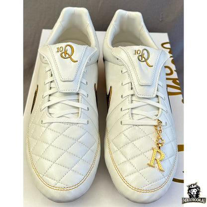 NIKE TIEMPO LEGEND V “TOUCH OF GOLD” RONALDINHO
