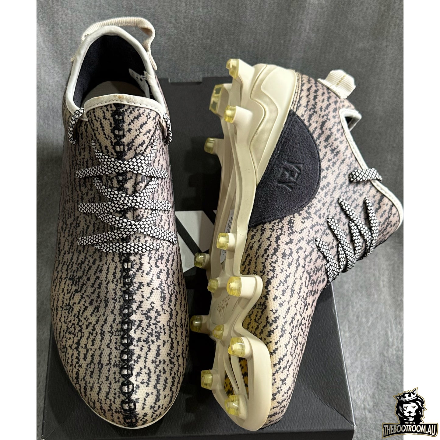 ADIDAS YEEZY 350 CLEAT