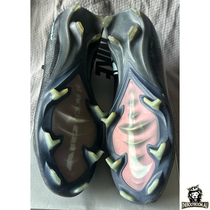 NIKE ZOOM MERCURIAL VAPOR XVI “SHADOW”