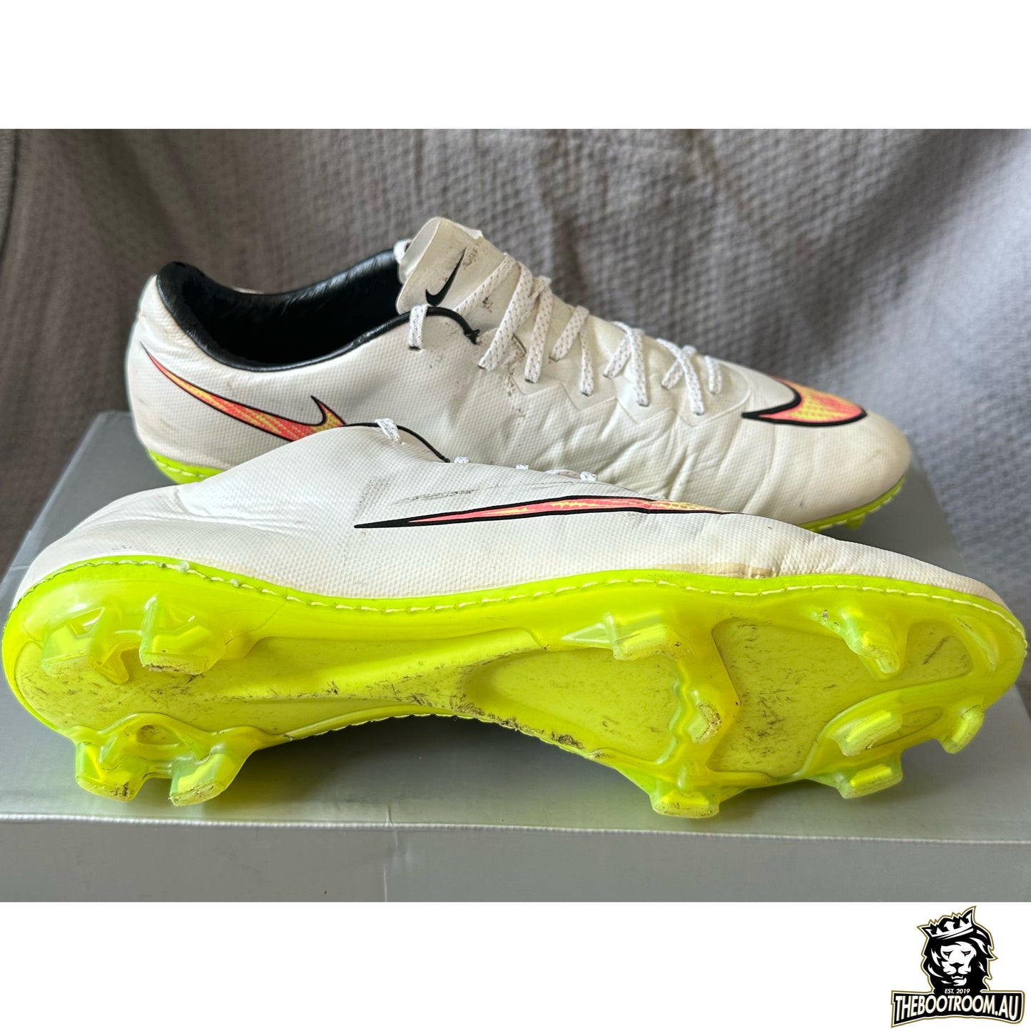 NIKE MERCURIAL VAPOR X “SHINE THROUGH" MISMATCH SIZE
