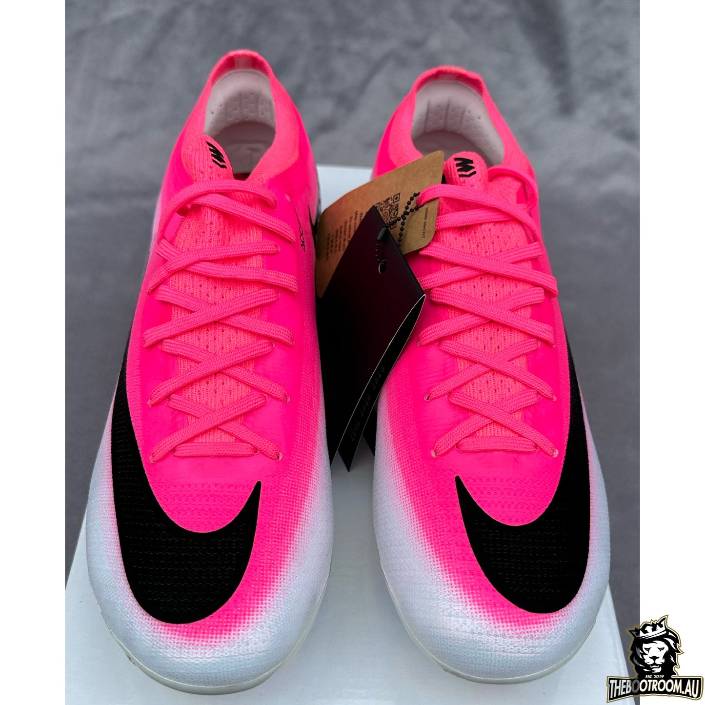 NIKE ZOOM MERCURIAL VAPOR XVII “BREAKOUT” WC26