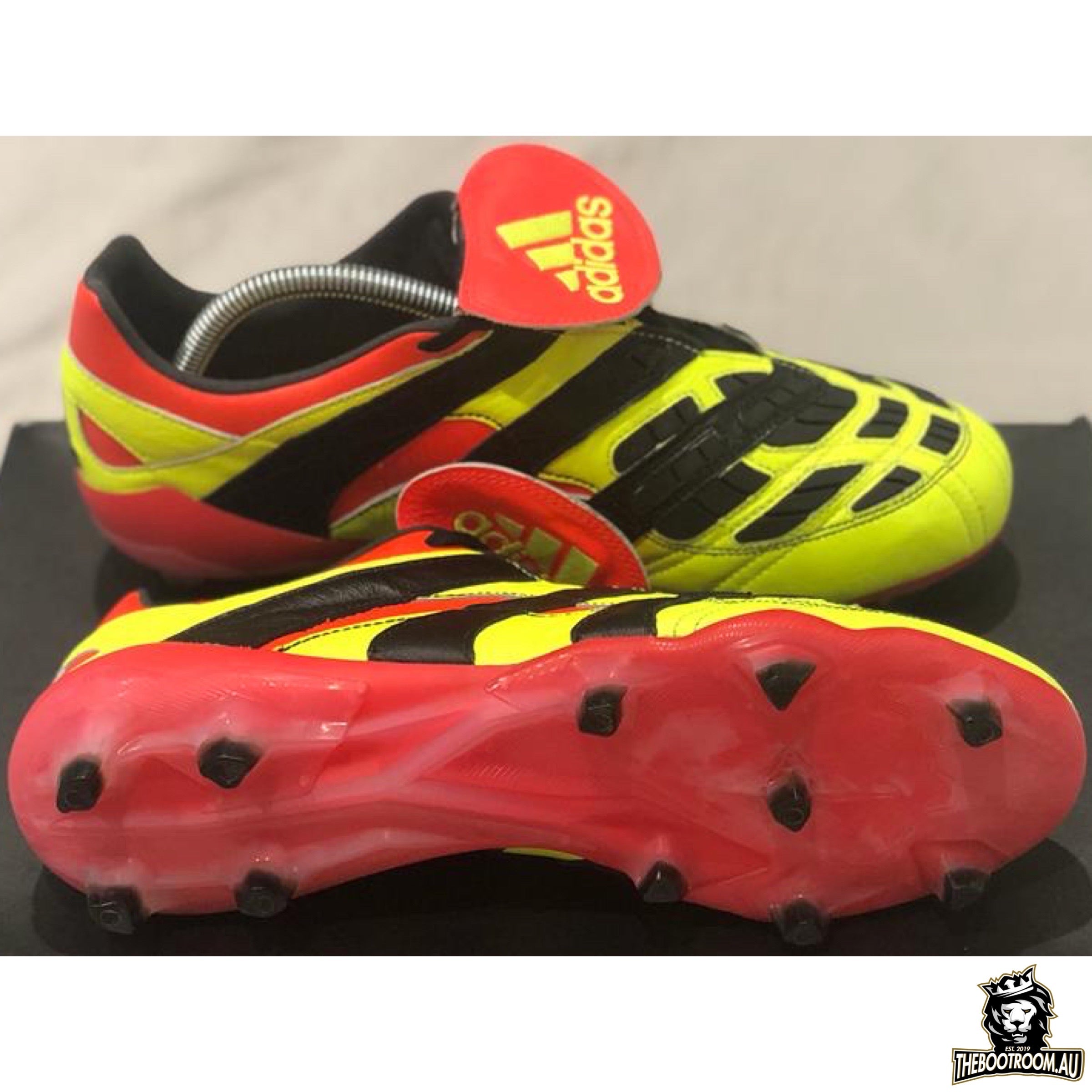 ADIDAS PREDATOR ACCELERATOR 18 ELECTRICITY 9