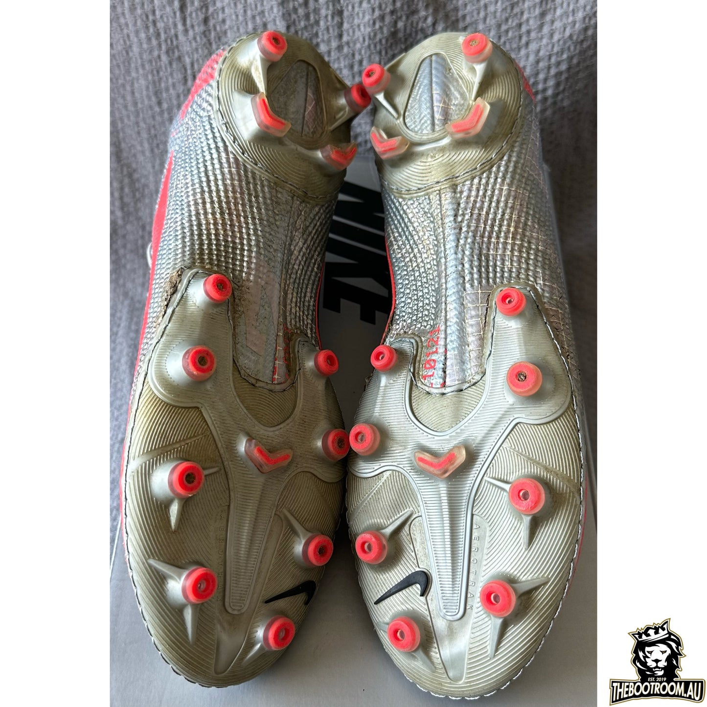 NIKE MERCURIAL VAPOR XIII AG "NEIGHBOURHOOD"