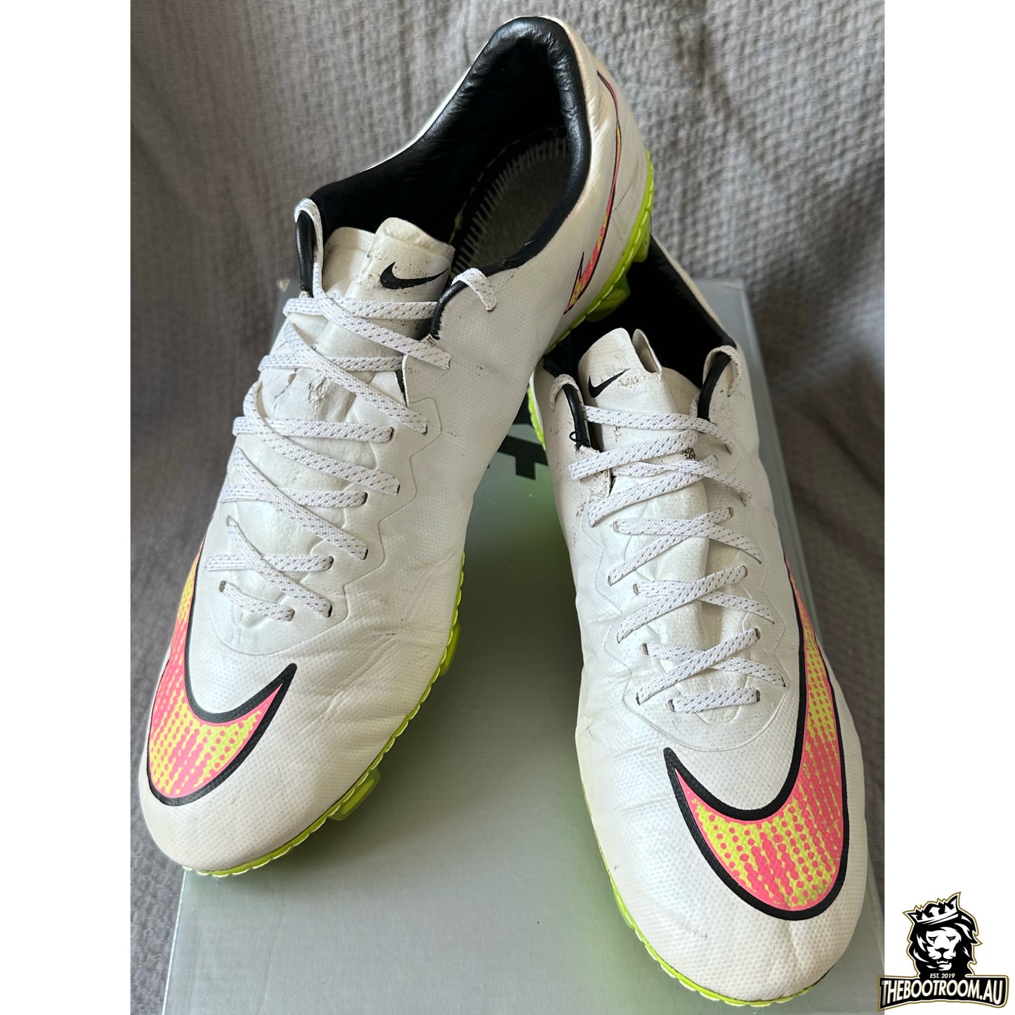NIKE MERCURIAL VAPOR X “SHINE THROUGH" MISMATCH SIZE