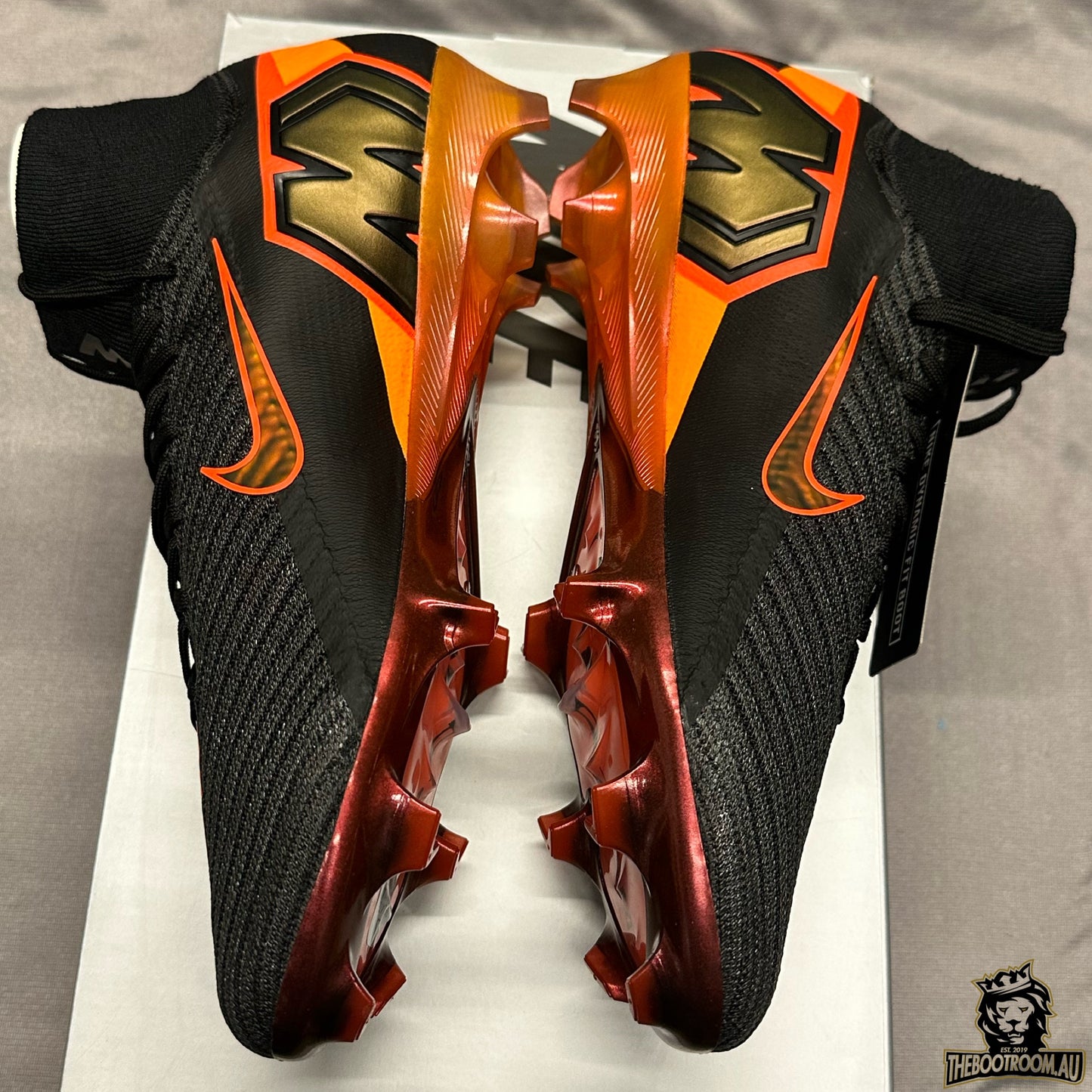 NIKE ZOOM MERCURIAL SUPERFLY X LV8 “HEAT UP”