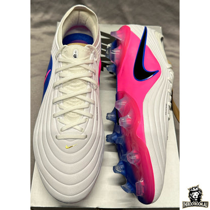 NIKE TIEMPO LEGEND MAESTRO “ATTACK”