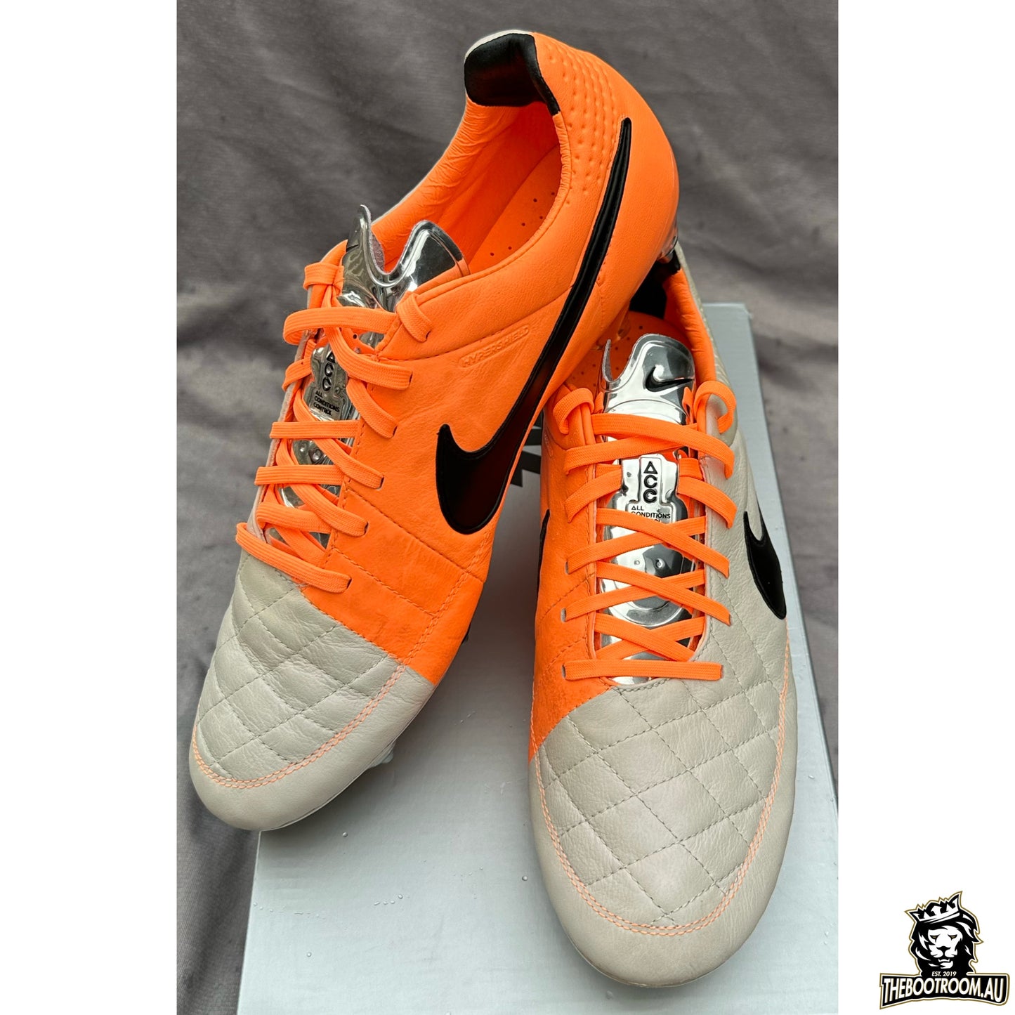NIKE TIEMPO LEGEND V SG-PRO “LAUNCH EDITION”