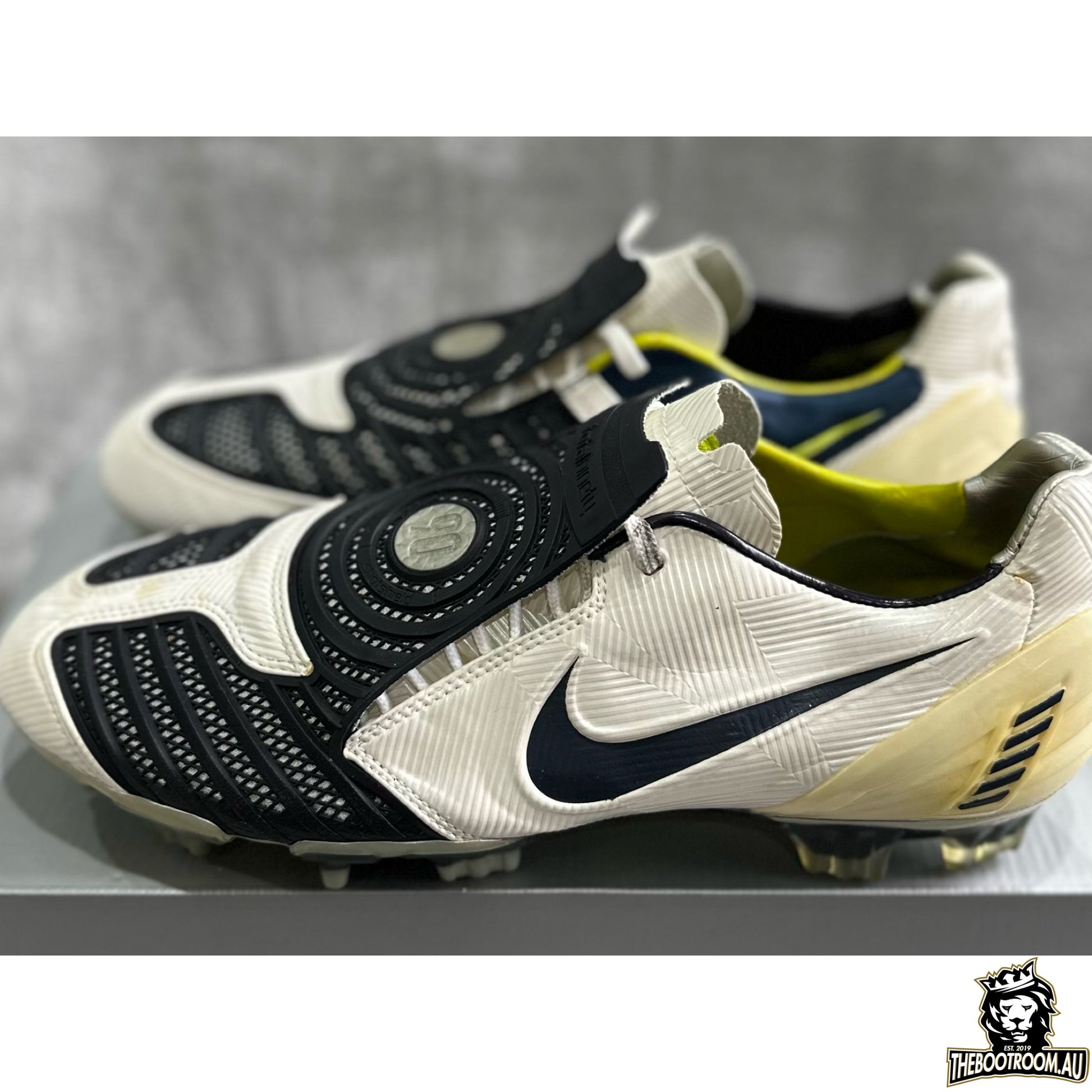 NIKE T90 LASER II – TheBootRoom AU
