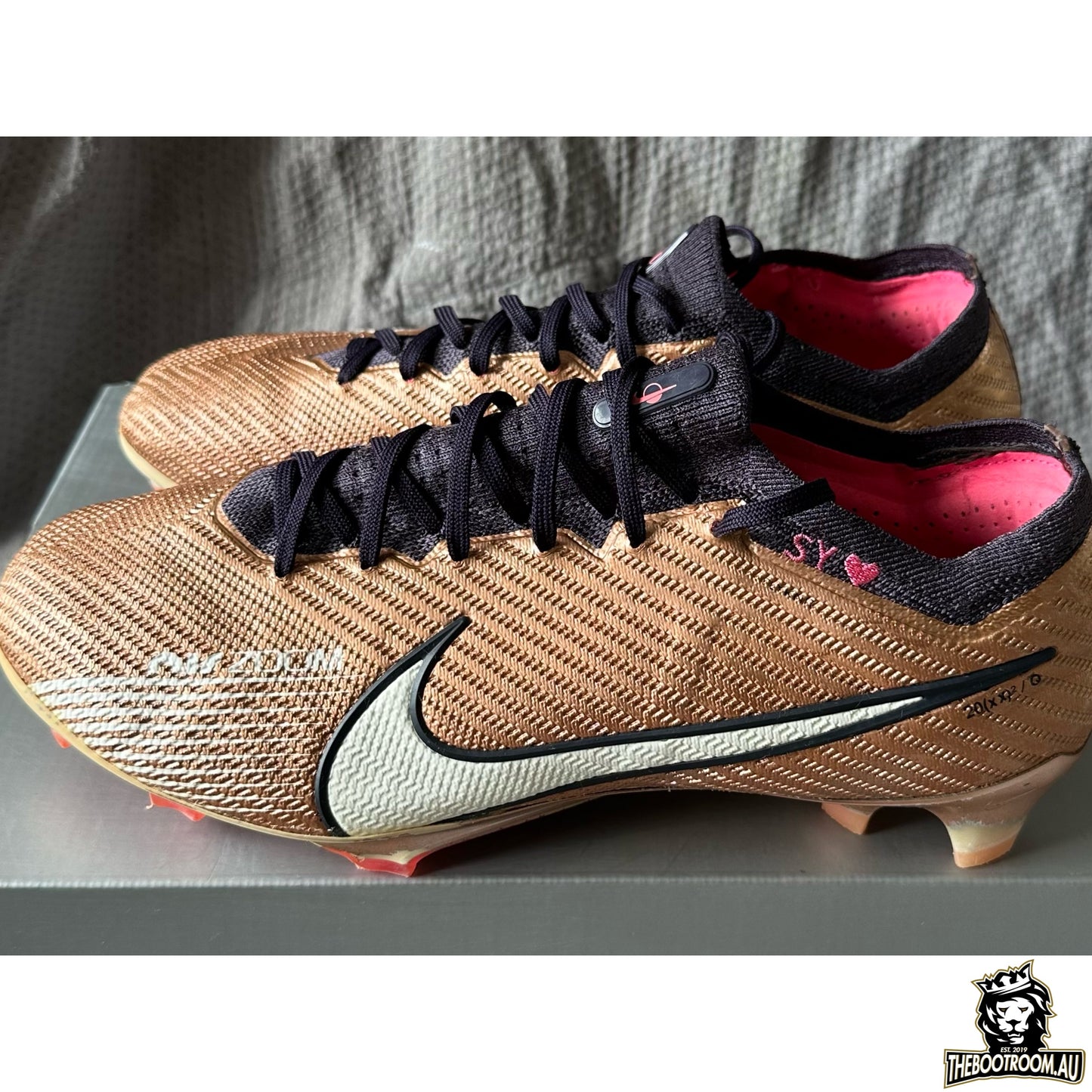 NIKE ZOOM MERCURIAL VAPOR XV “GENERATION” WC22