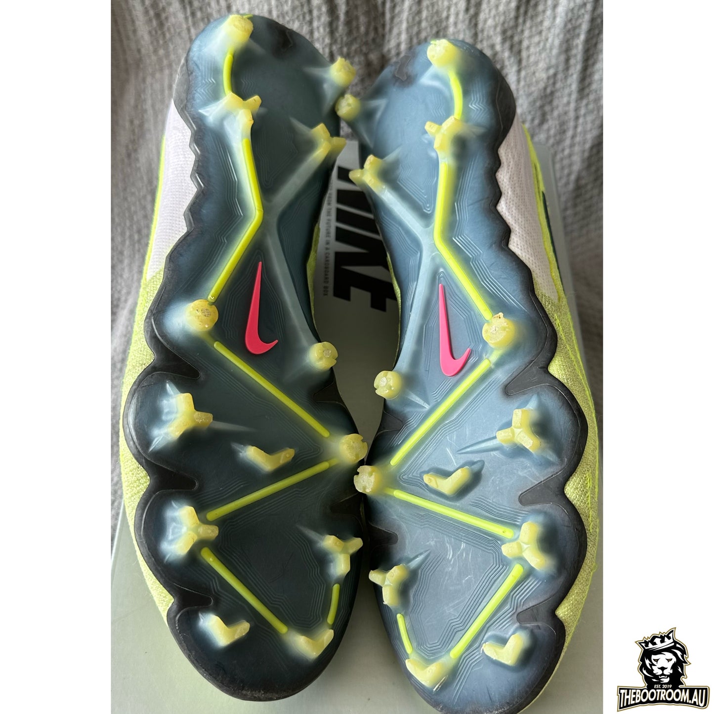 NIKE PHANTOM GX "LUMINOUS"