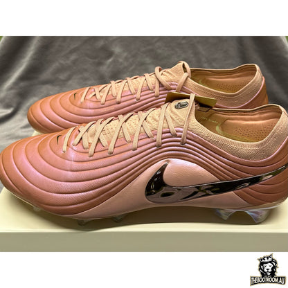 NIKE TIEMPO LEGEND MAESTRO “LAUNCH”