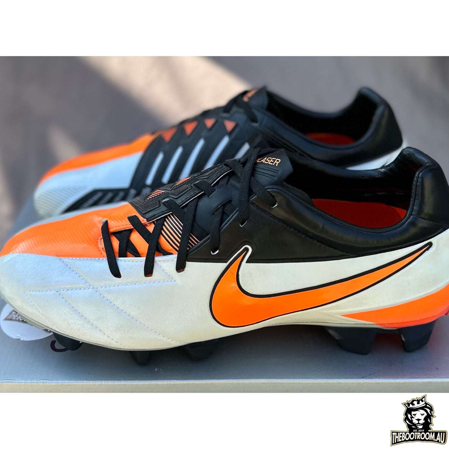 NIKE T90 LASER IV