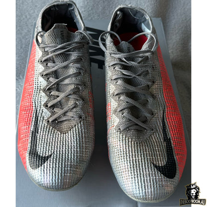 NIKE MERCURIAL VAPOR XIII “NEIGHBOURHOOD”
