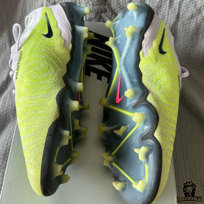 NIKE PHANTOM GX "LUMINOUS"