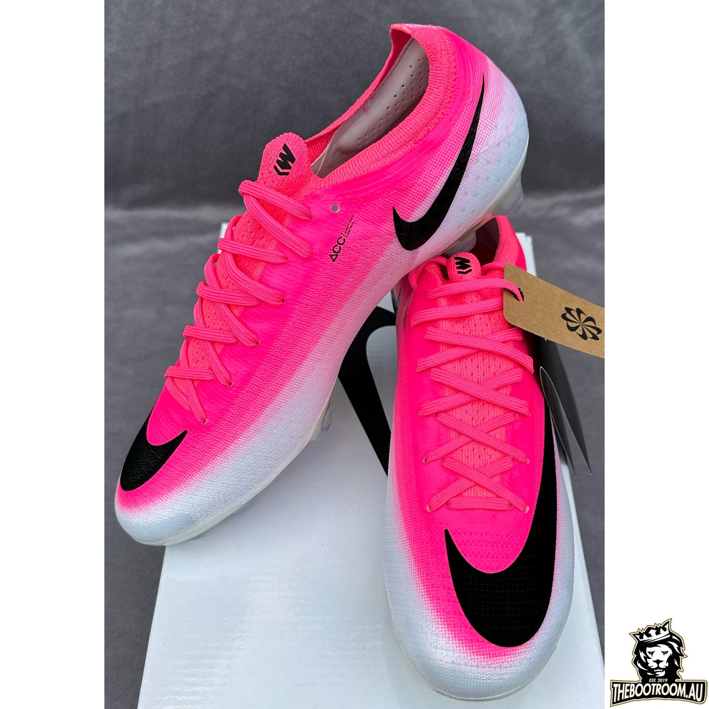 NIKE ZOOM MERCURIAL VAPOR XVII “BREAKOUT” WC26