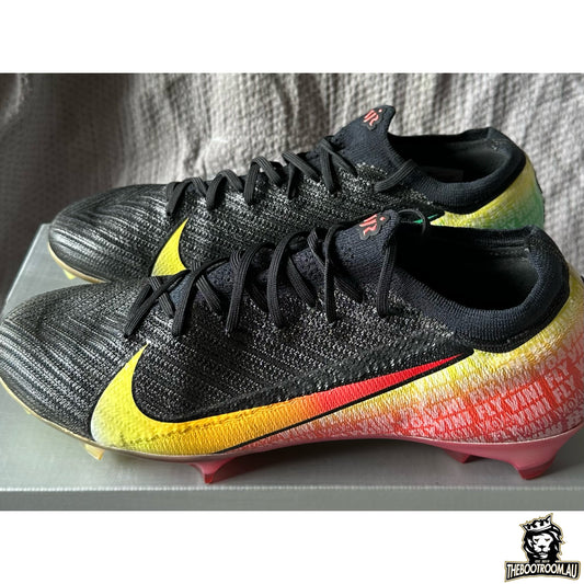 NIKE ZOOM MERCURIAL VAPOR XVI “VINICIUS JR”