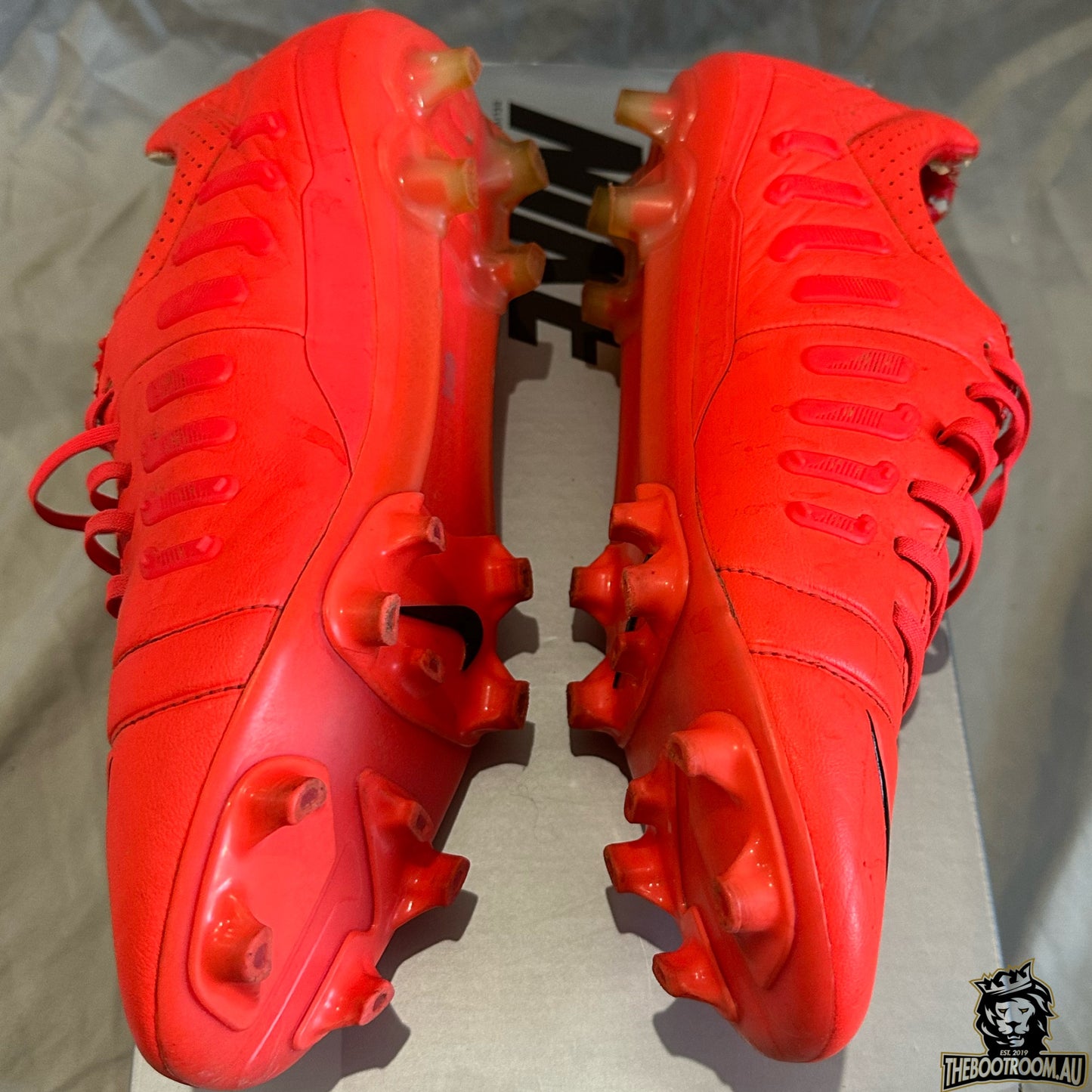 NIKE CTR360 MAESTRI III