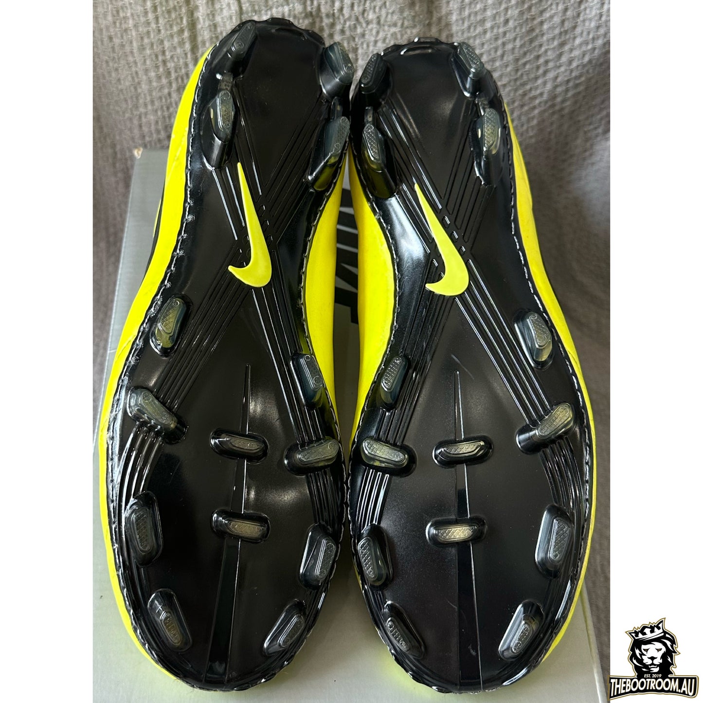 NIKE T90 LASER IV "VOLT"