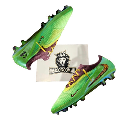 NIKE PHANTOM 6 “TRAVIS SCOTT”