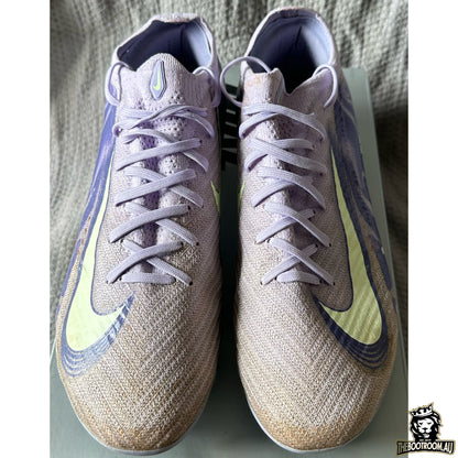 NIKE ZOOM MERCURIAL VAPOR XVI “UNITED”