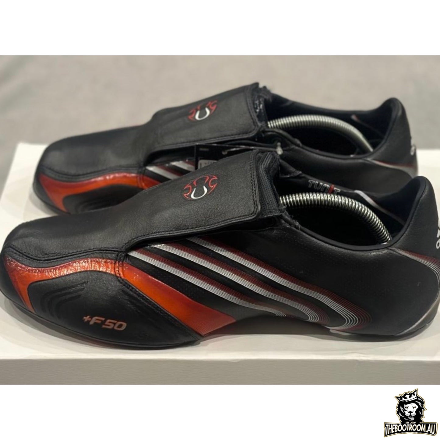 ADIDAS F50.6 TUNIT “BLACK/RED”