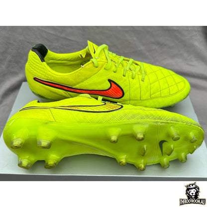 NIKE TIEMPO LEGEND V “WORLD CUP” WC14