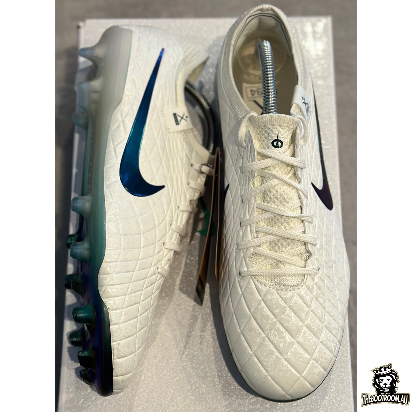 NIKE TIEMPO LEGEND X “PEARL” 30 YEARS