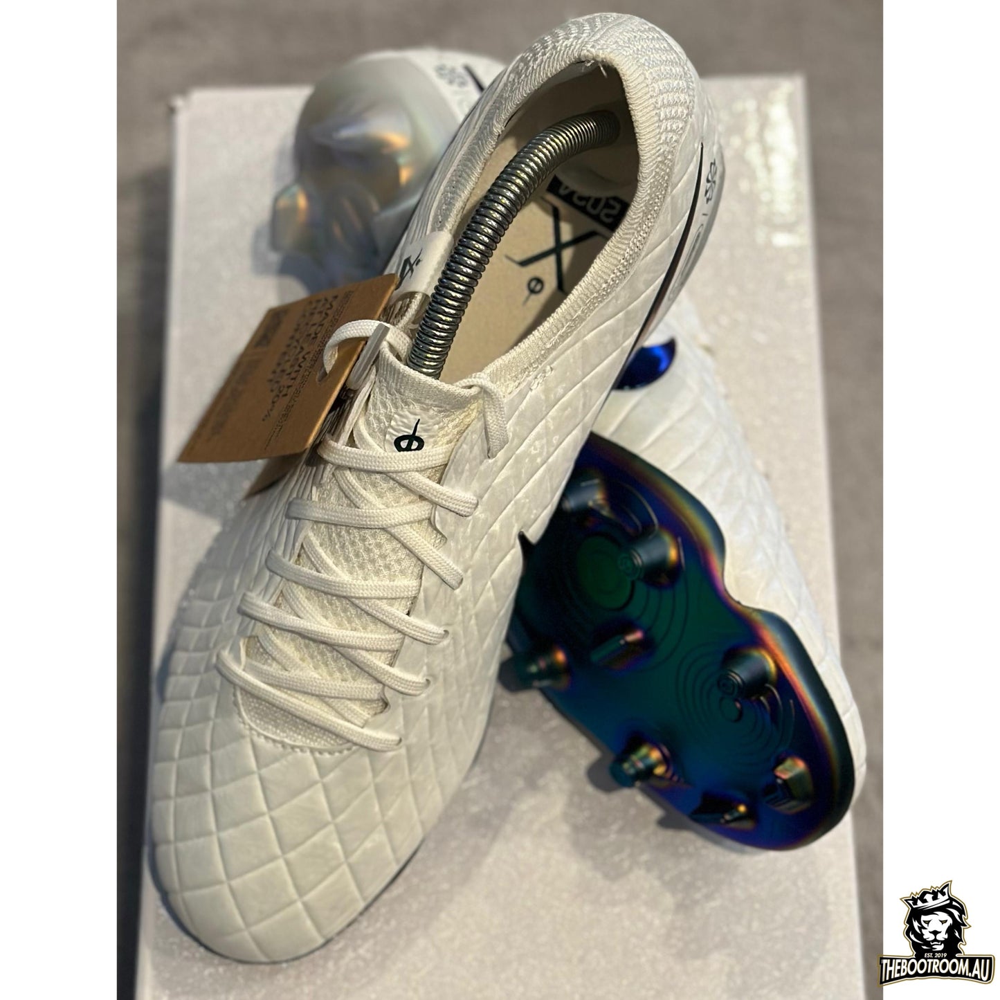 NIKE TIEMPO LEGEND X “PEARL” 30 YEARS