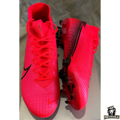 NIKE MERCURIAL SUPERFLY VII “FUTURE LAB”